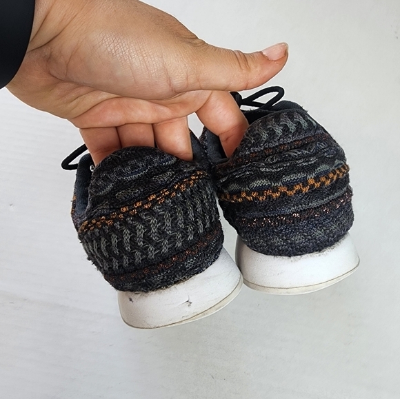 Converse x Missoni |  Signature Print Sneakers,  size 6 - Picture 10 of 12